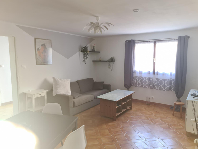 Others 3, la picarde t3 de 50m2, Var