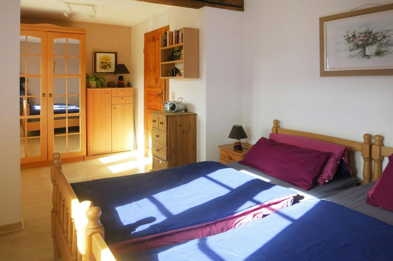 Bedroom 2, Apartment in Losheim am See, Merzig-Wadern