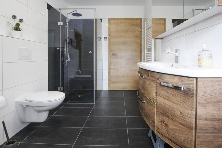 Bathroom 4, Chalet Chiemgau, Inzell, Traunstein