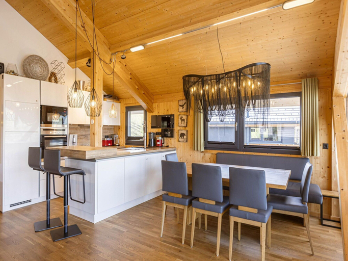 Food & Drinks 4, Appealing Chalet With Sauna, Liezen