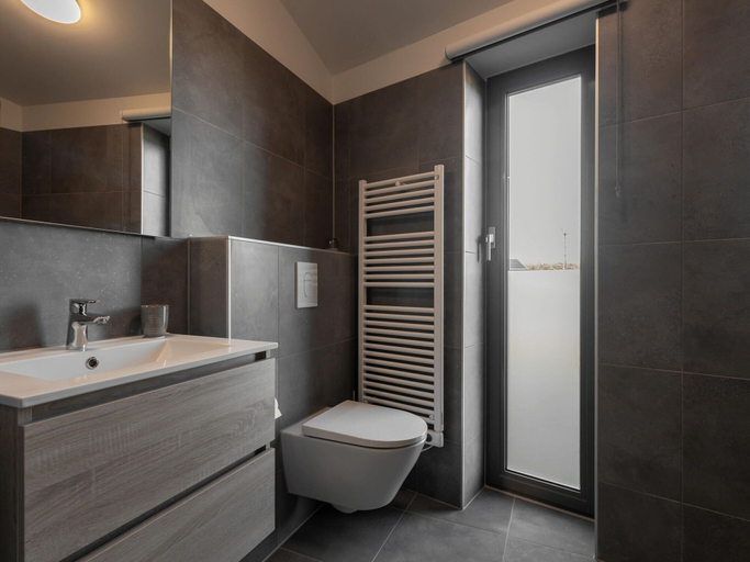 Bathroom 5, Cottage Near Het Bokkegat Nature Reserve, Noord-Beveland