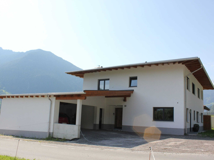 Exterior 2, Apartment in Mayrhofen With Garden, Schwaz