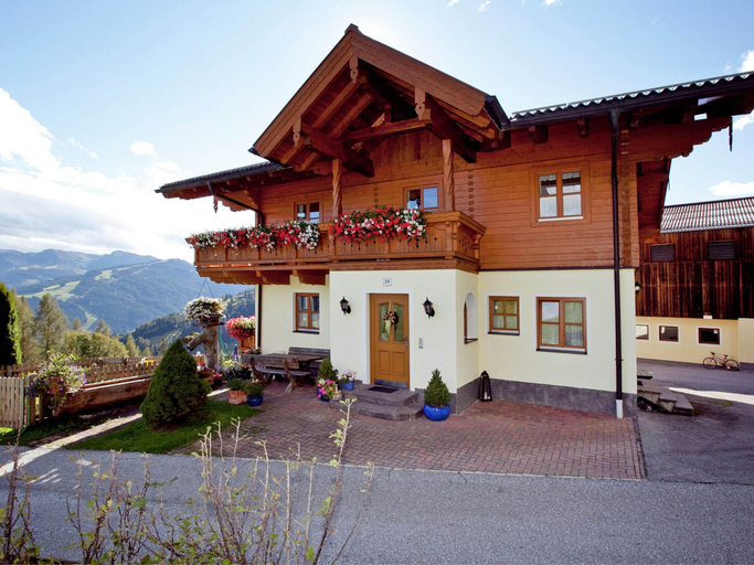 Exterior 2, Spacious Cottage near Ski Area in Wagrain, Sankt Johann im Pongau