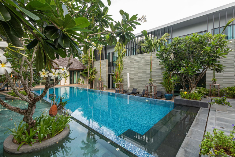Others 4, Spacious 5-bedroom private villa for groups of up to 12 guests, Pulau Phuket