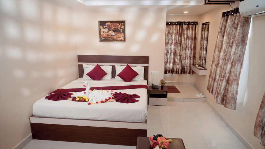 Bedroom 3, Hotel Mountview Comforts, Chittoor