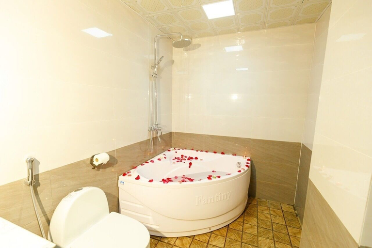 Bathroom, Lavender Hotel Sapa - by Bay Luxury, Sa Pa