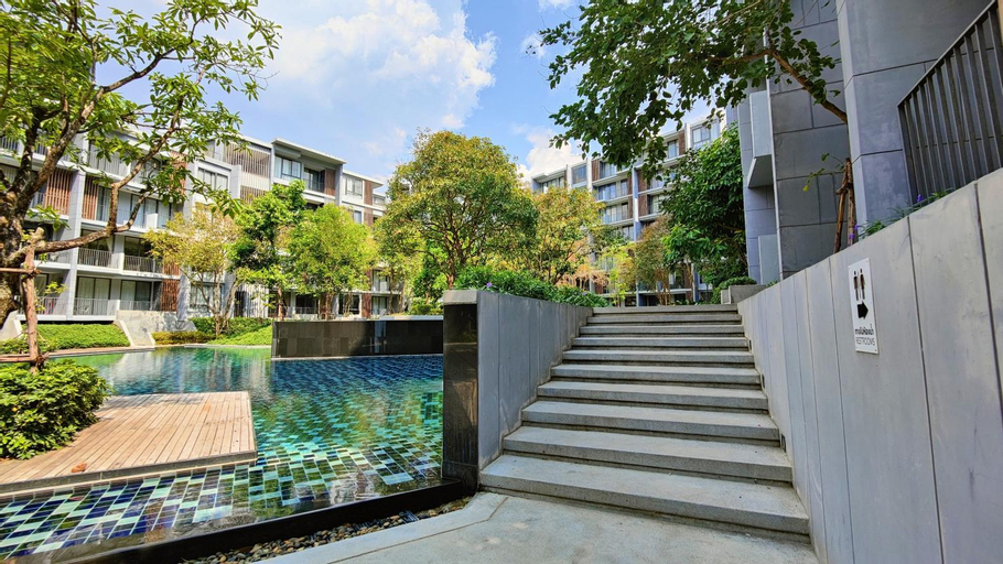 Swimming Pool 5