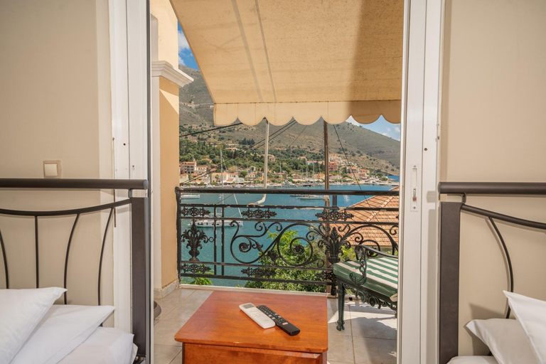2, Kanna Ekaya, Ionian Islands