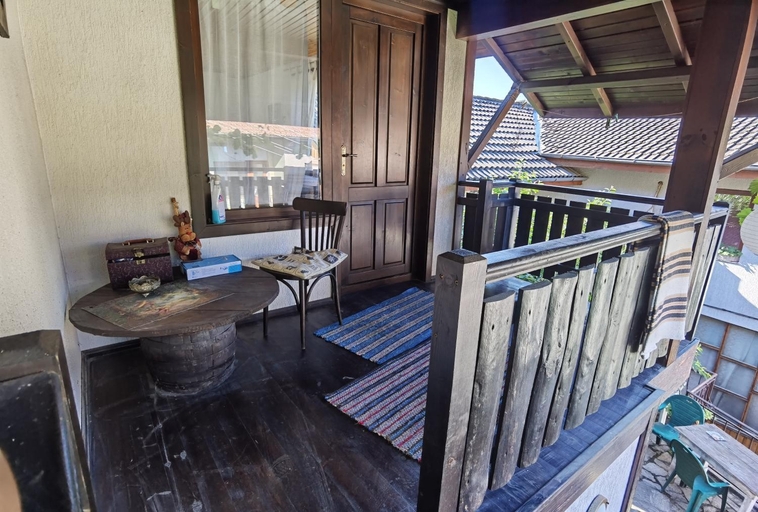 Others 4, Room for guests, Smolyan