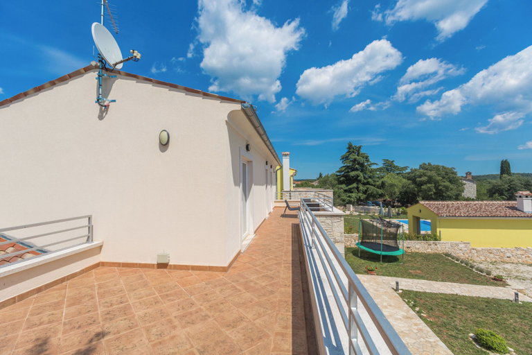 Exterior & Views 2, Villa Diletta, Kanfanar