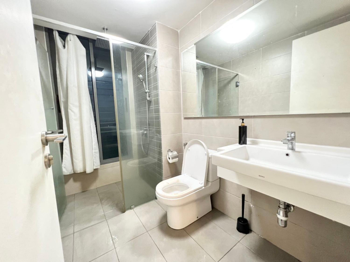 Bathroom, Teega Suites Studio by Luxecocoo CK Puteri Harbour, Johor Bahru