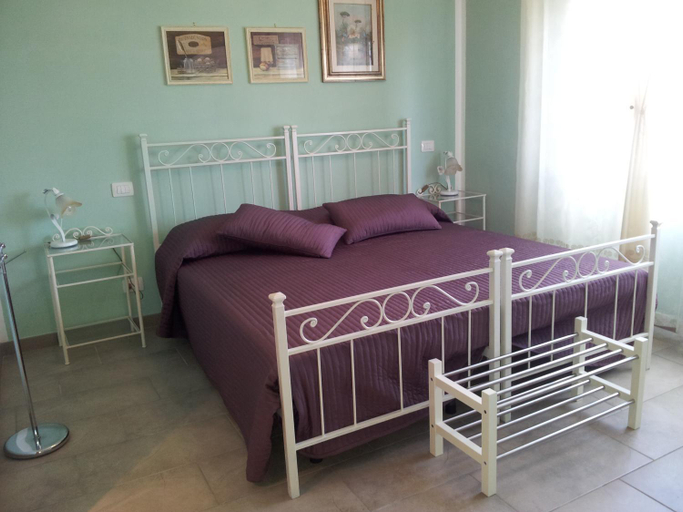 Others 5, Nonna Anita Palace Narni, Terni