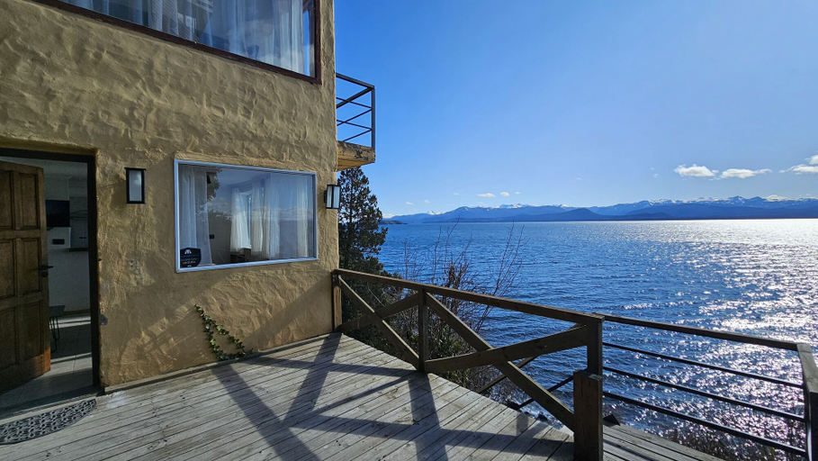 Front of property, Lake Apartments Bariloche, Bariloche