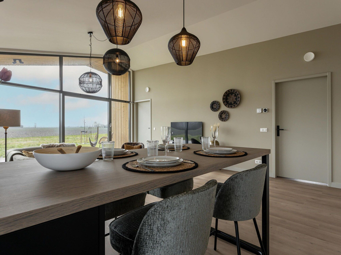 Dining 5, Nature Escape w/ Sauna, Noord-Beveland