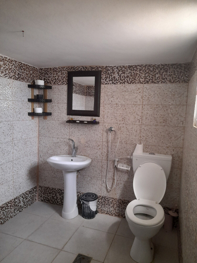 Bathroom 3, Al Magtas, Jericho