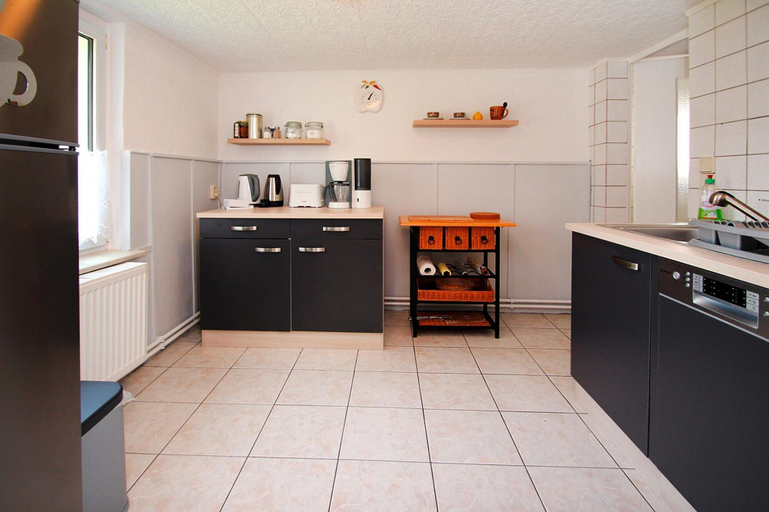 Private kitchen, Holiday Home on Lake Tornow With Rowboat, Dahme-Spreewald