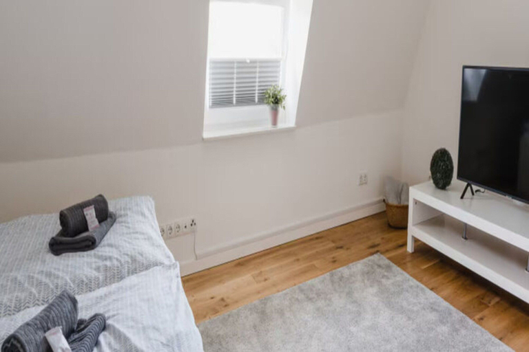 Room 3, Torbogenhuus No. 5 Comfortable Holiday Residence, Aurich