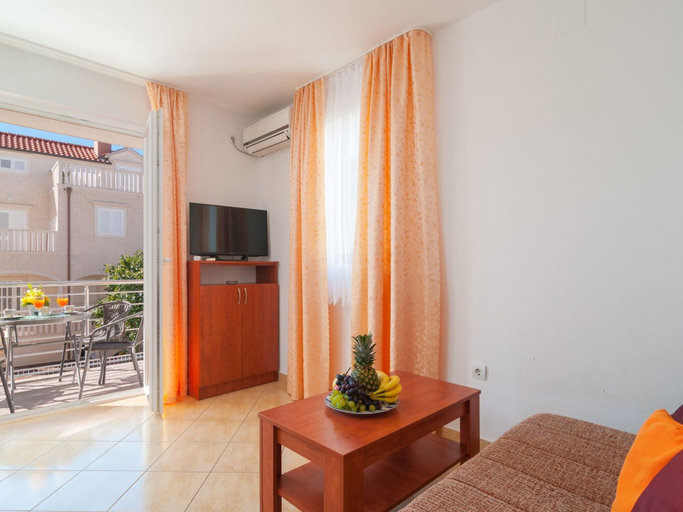Living area 5, Apartments Island Beat - Two Bedroom Apartment With Balcony, Supetar
