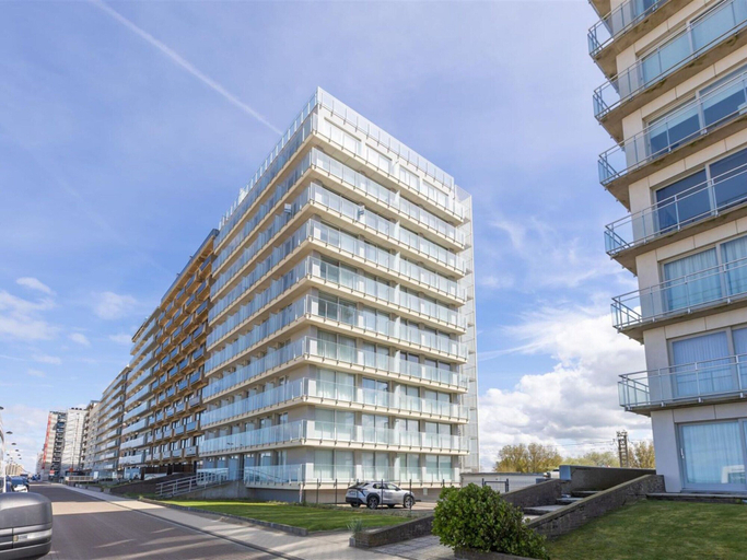 Exterior 2, Apartment on Zeedijk With Sea Views, West-Vlaanderen