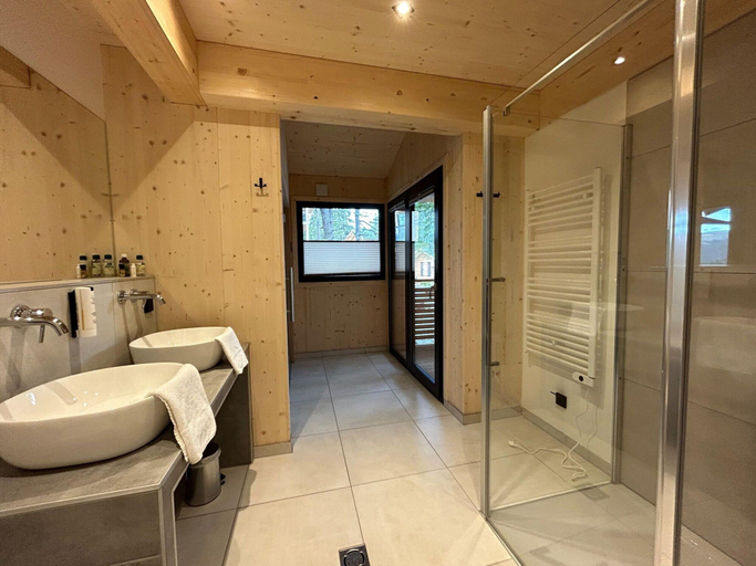 Bathroom 3, Appealing chalet with finnish sauna, Murau