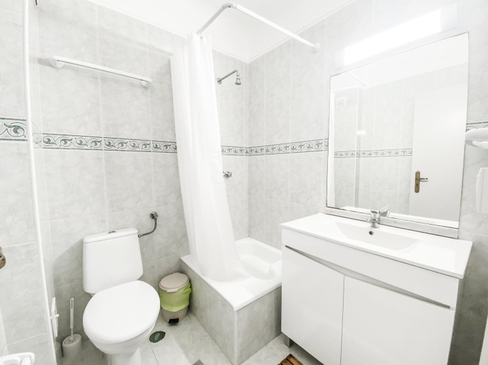 Others 5, Peniche Surf Apartment, Peniche
