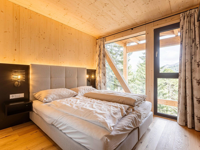 Bedroom 3, Appealing Chalet With Balcony, Murau