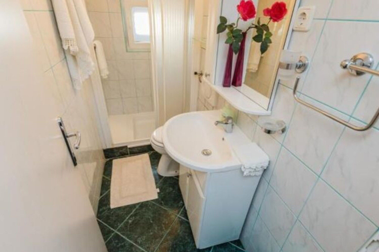 Bathroom 4, Apartments Roda - One Bedroom Apartment With Terrace -, Supetar