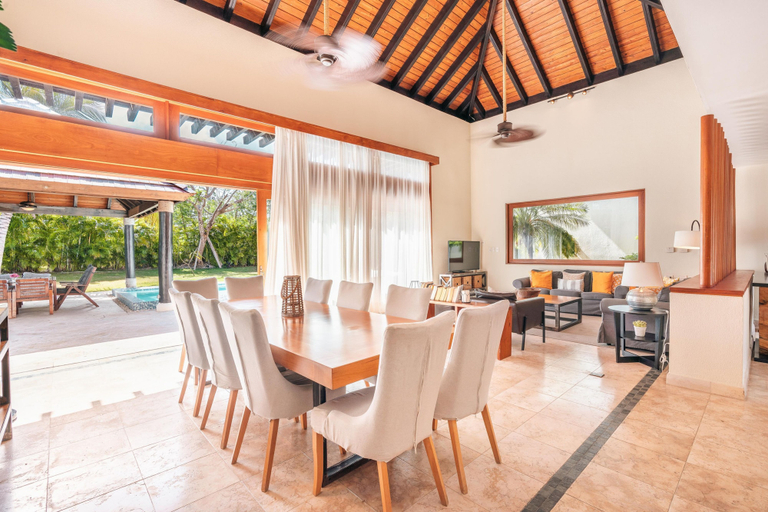 Room 4, GV 1 in Punta Cana With 5 Bedrooms and 5 Bathrooms, San Rafael del Yuma