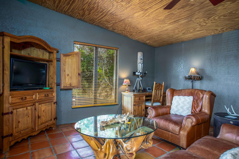Others 2, Antler Run Ranch Cabin, Bandera