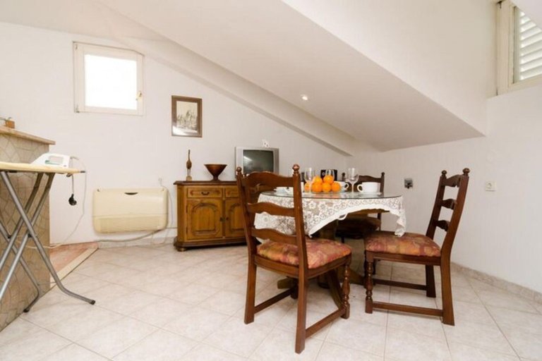 Dining 2, Apartment La Marina - Triplex Three Bedroom Apartment, Dubrovnik