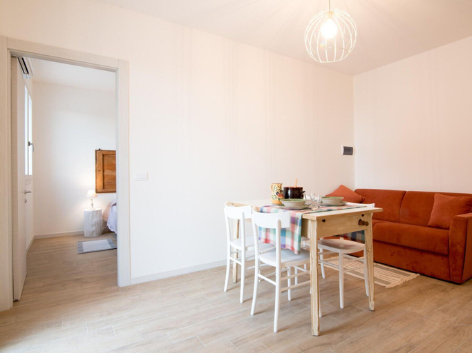 Others 5, Apartment in a Farmhouse With Pool, Fermo