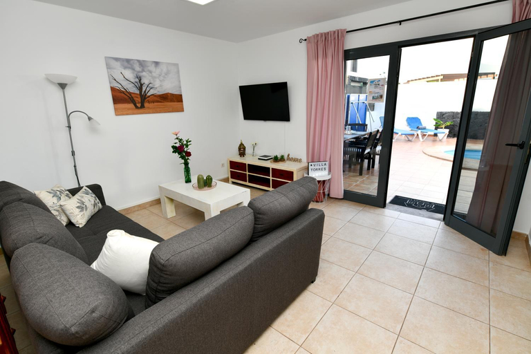 2, Villa Torres, Las Palmas
