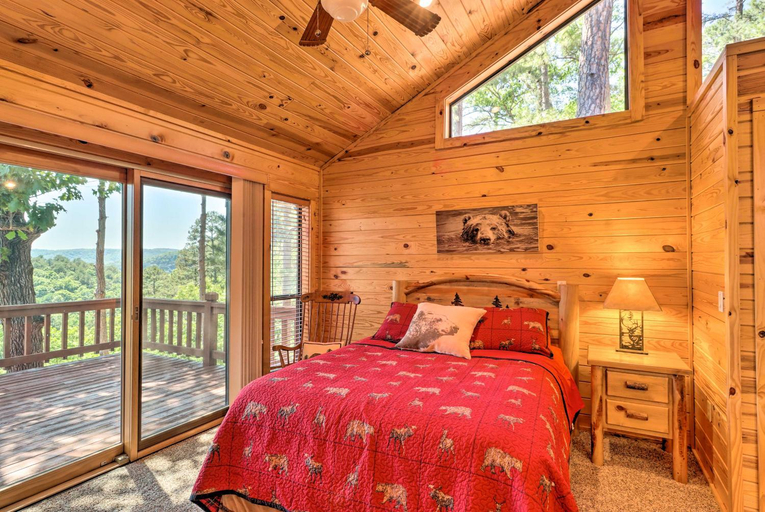 Bedroom 2, Peaceful Cabin w/ Deck + Scenic Mtn Views!, Izard