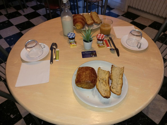 Food & Drinks 4, La plage - Mauzac, Aude