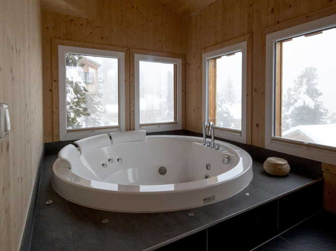 Bathroom 4, Beautiful chalet with hot tub, Murau