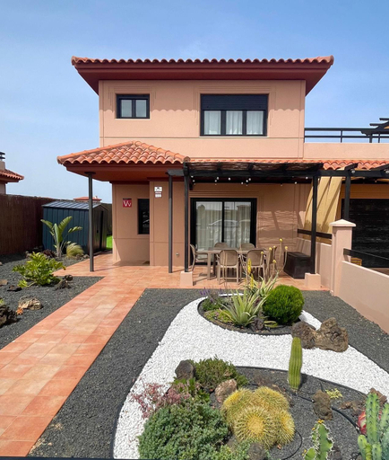 Others 5, Villa Twins, Las Palmas