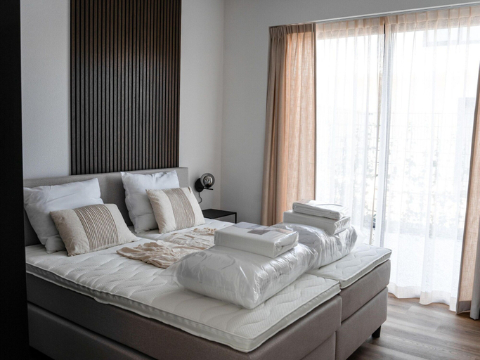 Bedroom 3, Water Villa With Garden and Jetty Near Harderwijk, Zeewolde