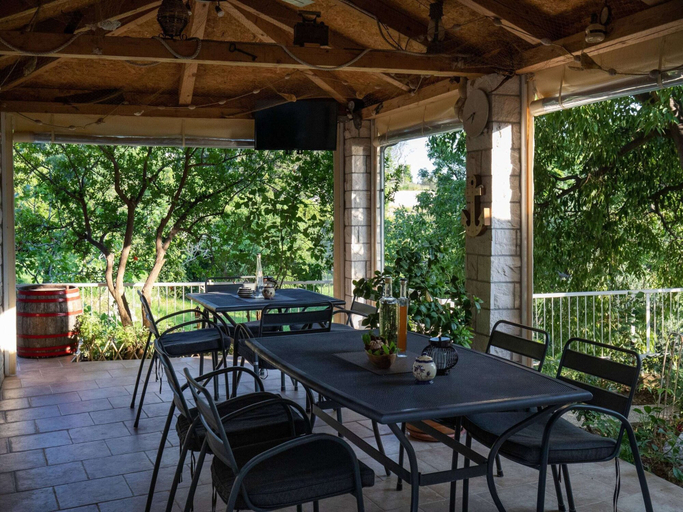 Dining, Apartments Belenum - One-bedroom Apartment With Balcony and Sea View, Župa Dubrovačka