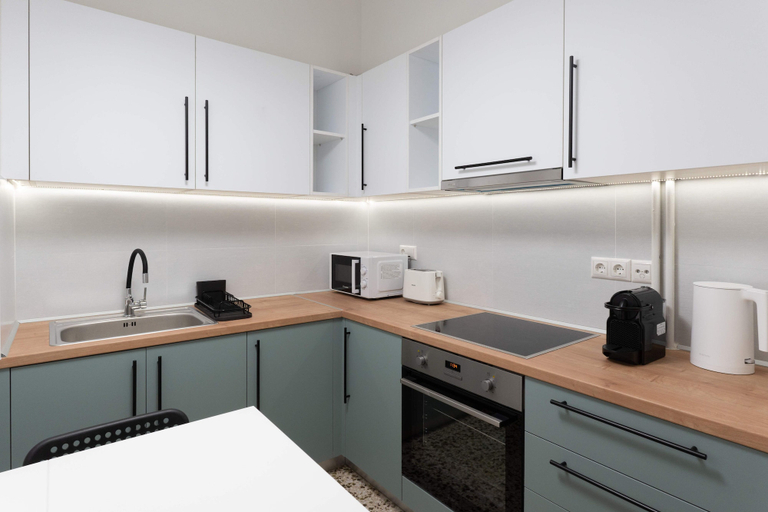 Private kitchen 4, Phaedrus Living Zografou Azure Aura, Attica