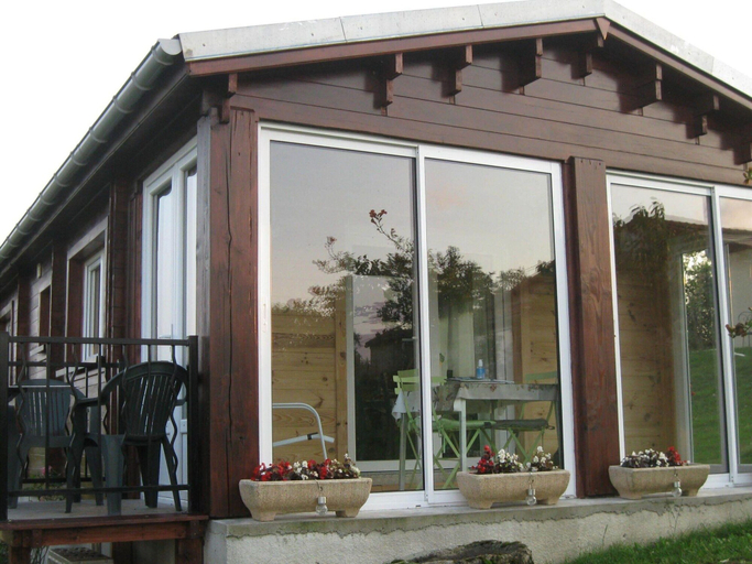 Exterior 4, Secluded Chalet in Egliseneuve des Liards, Puy-de-Dôme