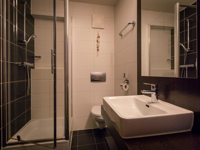 Bathroom, Lovely apartment with balcony, Murau