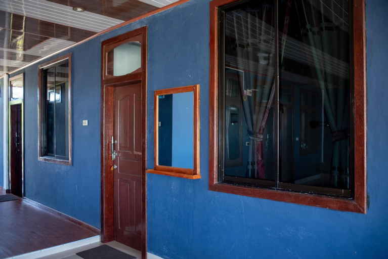 Exterior & Views 1, Yuni Surf House, South Nias