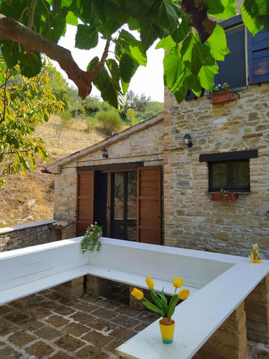 Others 3, Podere le Serre, Macerata