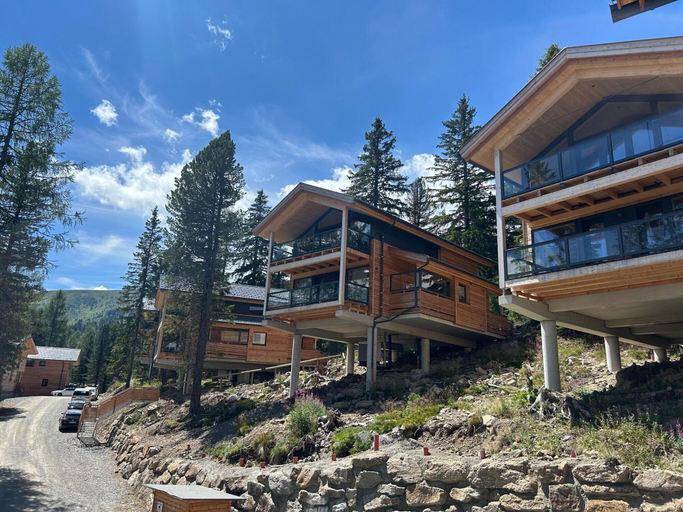 Exterior & Views 2, Charming chalet with hot tub and sauna, Murau