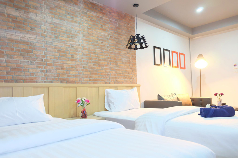 Bedroom 27