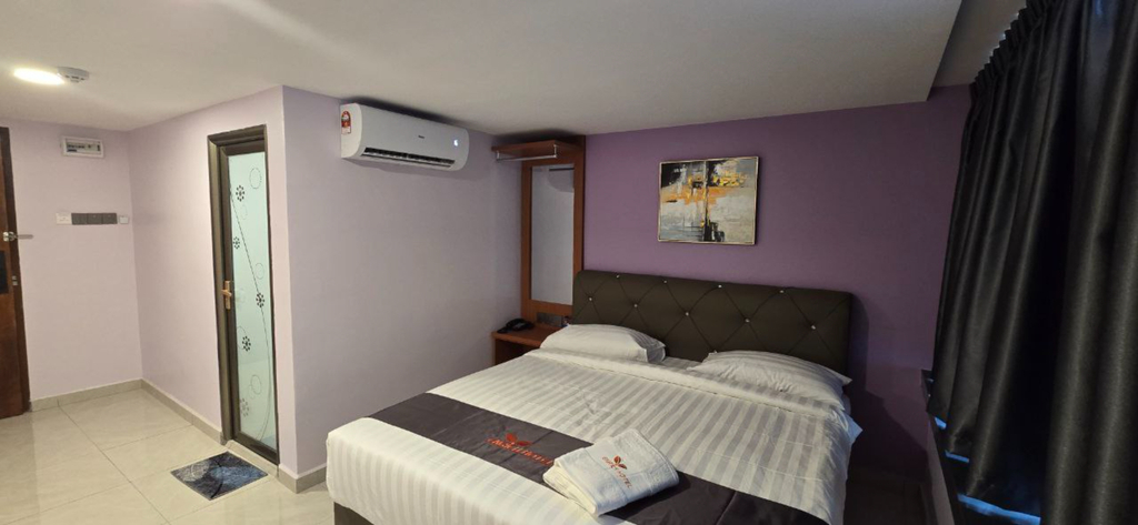 Enrich Hotel Semenyih Room Type - Deluxe Queen Room