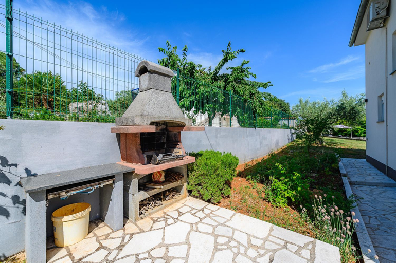 Others 5, Villa Elisa, Kaštelir-Labinci