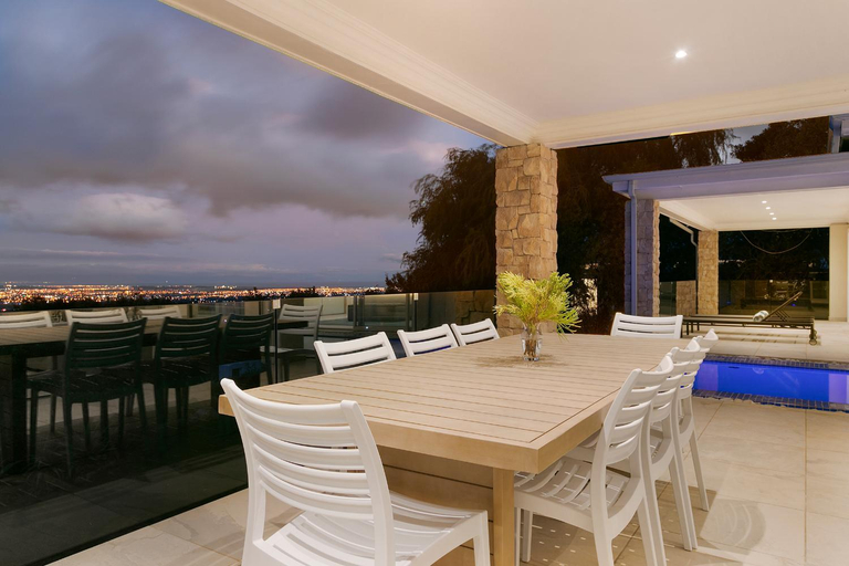 Food & Drinks, Luxury Serviced Villa in Constantia, City of Cape Town