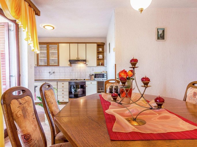 Others 2, Apartment in Gajana With Mini Football Field, Vodnjan
