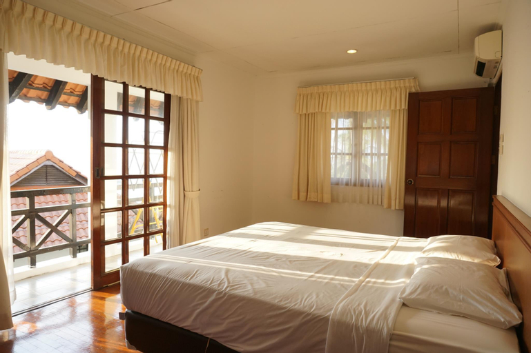Bedroom 9